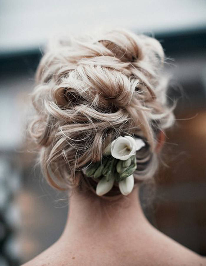 24 Chignon Coiffe Decoiffe